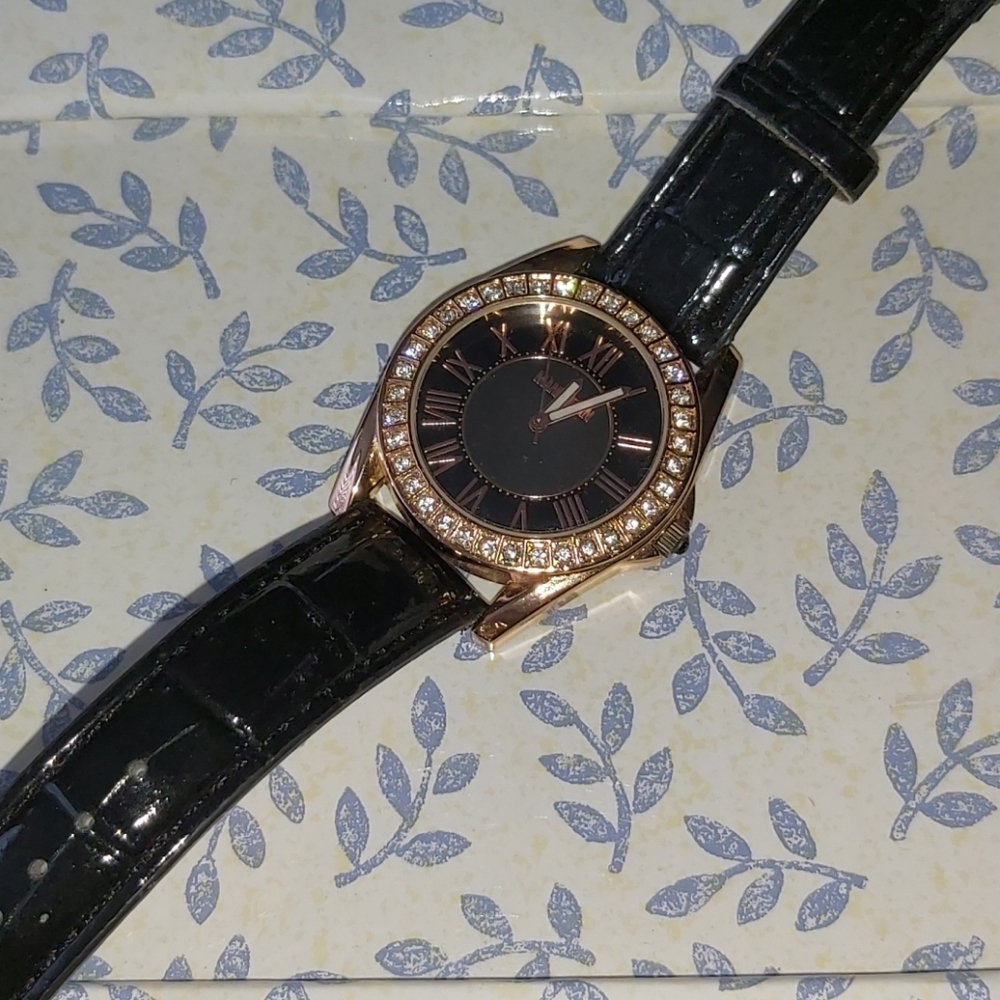 Manhattan by Croton Crystal Bezel Watch